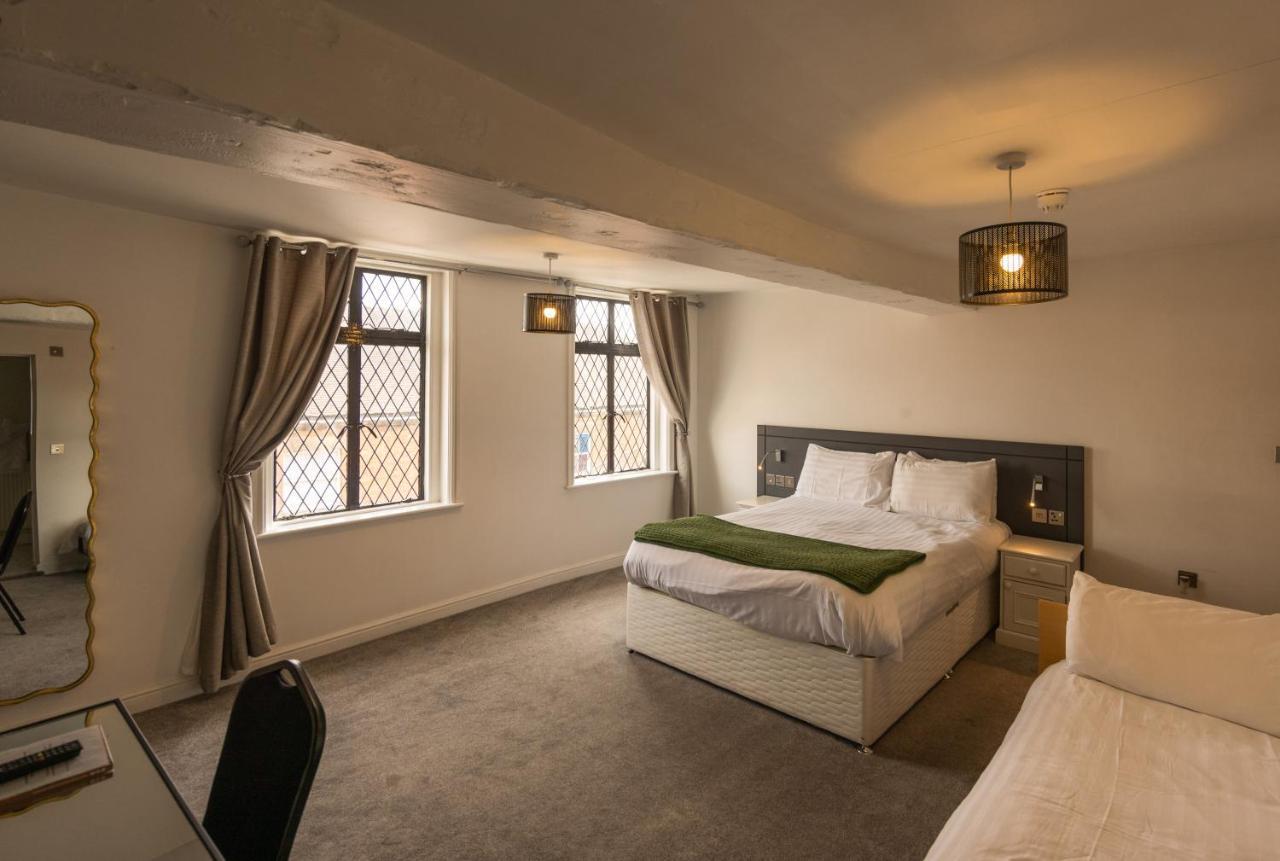 The White Hart Hotel Ютоксетер Екстер'єр фото