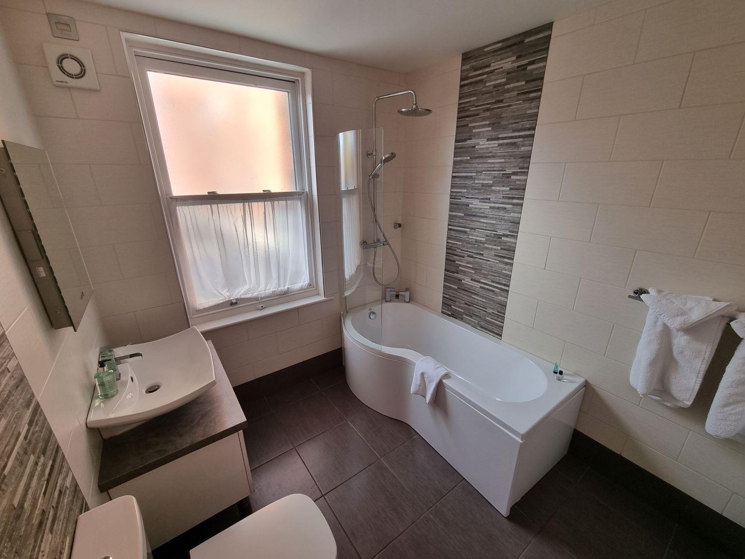 The White Hart Hotel Ютоксетер Екстер'єр фото
