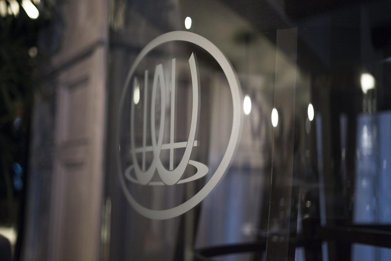 The White Hart Hotel Ютоксетер Екстер'єр фото